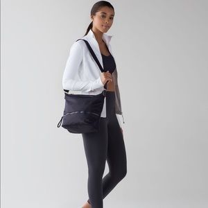 Lululemon Go Lightly Bag